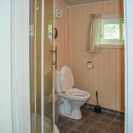 Holiday home Haugholmen *