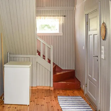 Holiday home Haugholmen *